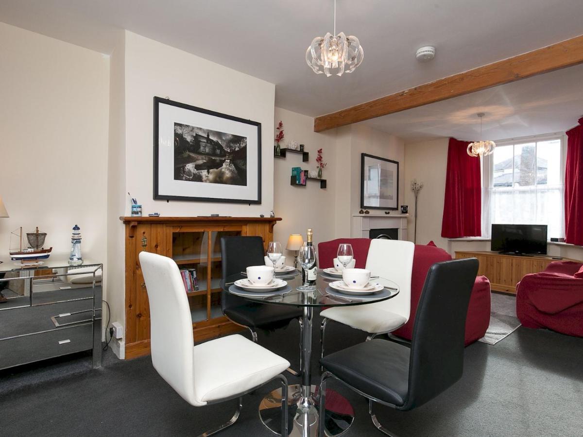 Pass The Keys Comfortable Stone Built Cottage In Menai Bridge Dış mekan fotoğraf